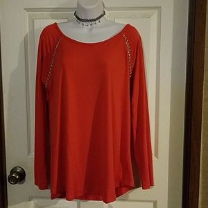 SALE 🎈 3/$15 Bundle items.Blouse